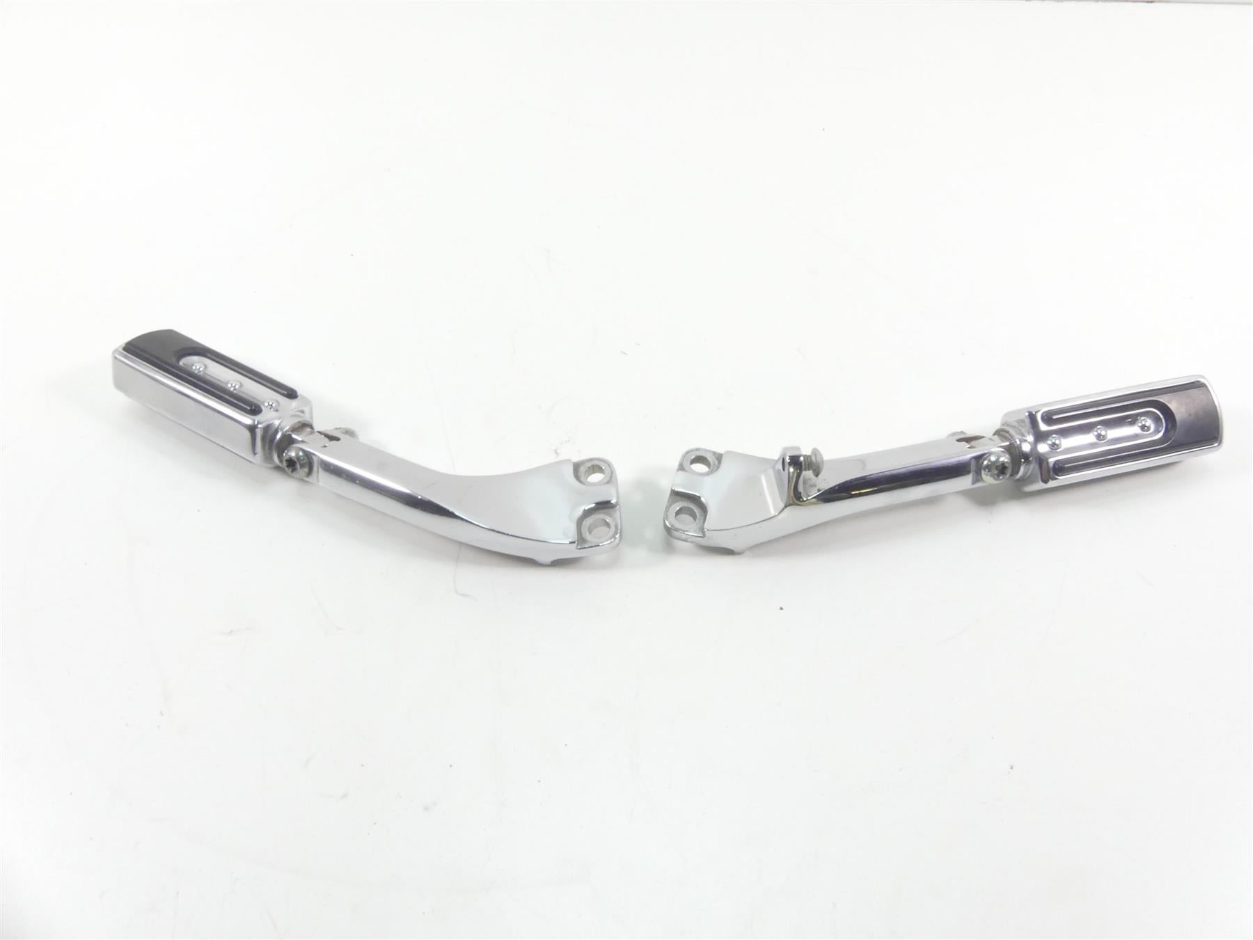 2009 Harley Dyna FXDF SE CVO Fat Bob Rear Chrome Passenger Footpeg Set 49251-06A {{ shop.shopifyCountryName }} - Mototech271