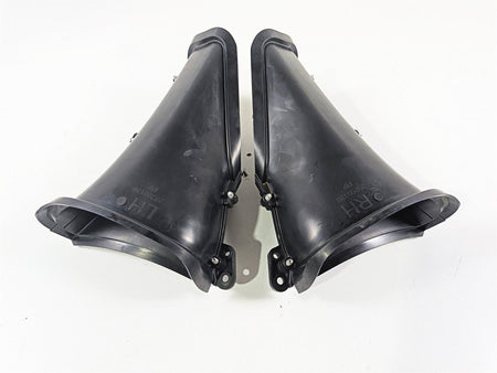 2020 Harley Touring FLTRK Road Glide Front Air Inlet Duct Set 29200136 292001393 {{ shop.shopifyCountryName }} - Mototech271