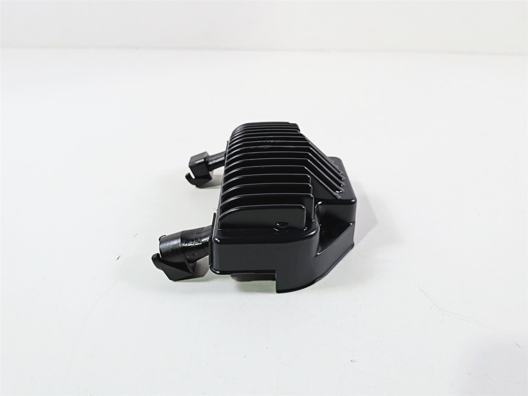 2011 Harley FXDF Dyna Fat Bob Rectifier Voltage Regulator 74631-08A {{ shop.shopifyCountryName }} - Mototech271