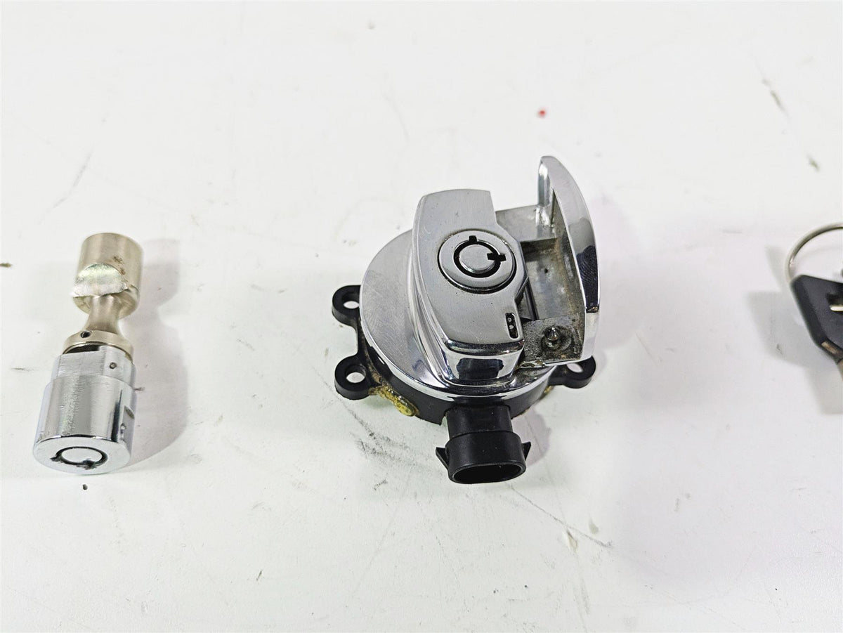 2014 Harley FLS Softail Slim Ignition Switch Key Lock Set 71400076 {{ shop.shopifyCountryName }} - Mototech271