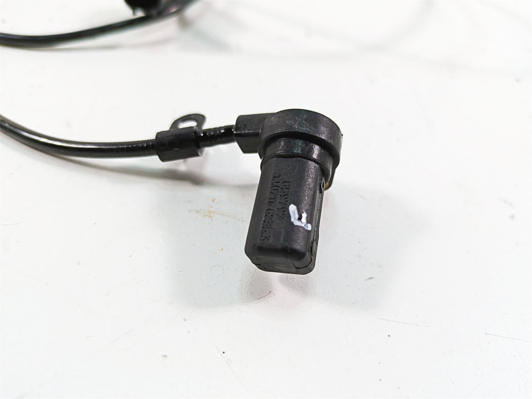 2020 Aprilia Tuono V4 Factory Front Abs Brake Wheel Speed Sensor 859792 {{ shop.shopifyCountryName }} - Mototech271