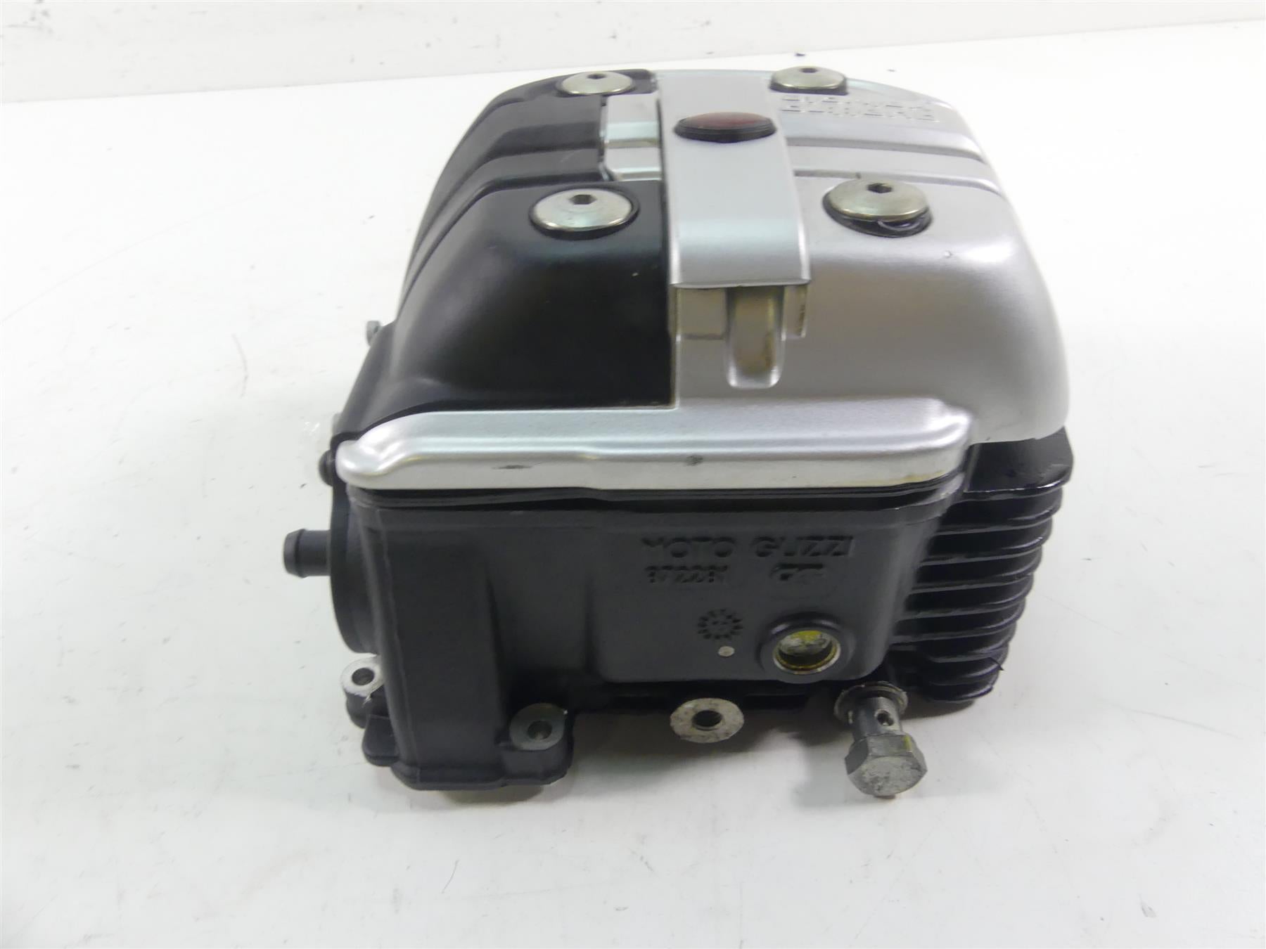 2014 Moto Guzzi Griso 1200 SE 8V Left Cylinder Head Cylinderhead 872755 {{ shop.shopifyCountryName }} - Mototech271