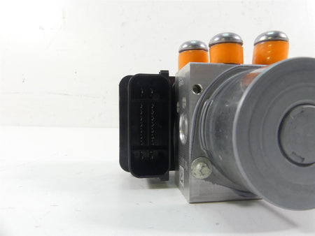2017 BMW RnineT Racer K32 Abs Brake Pump Pressure Unit Module 8567777 {{ shop.shopifyCountryName }} - Mototech271