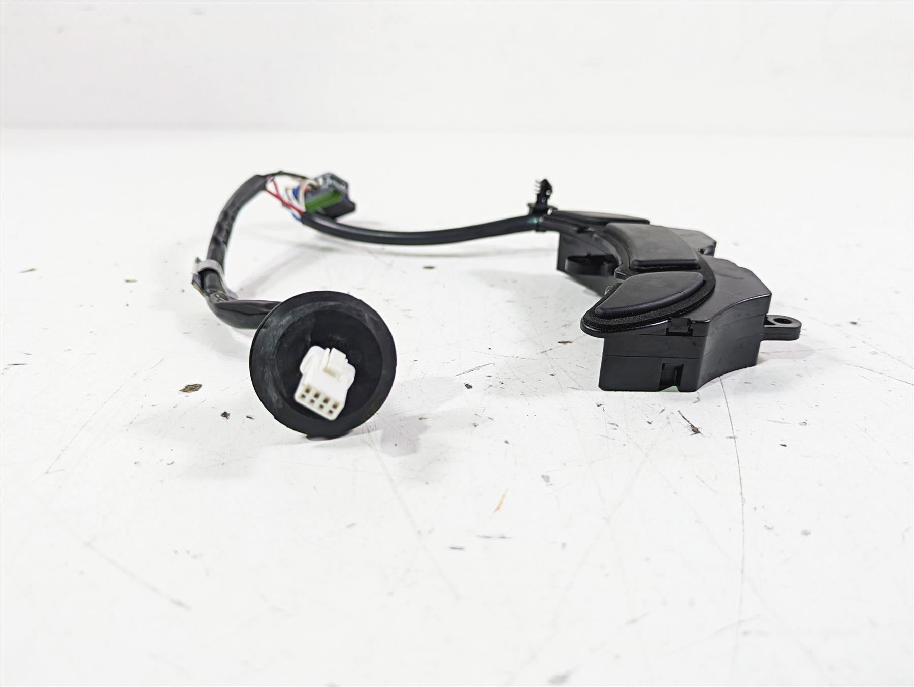 2019 Harley FLHCS Softail Heritage Indicator Instrument Lights Cluster 69201504 {{ shop.shopifyCountryName }} - Mototech271