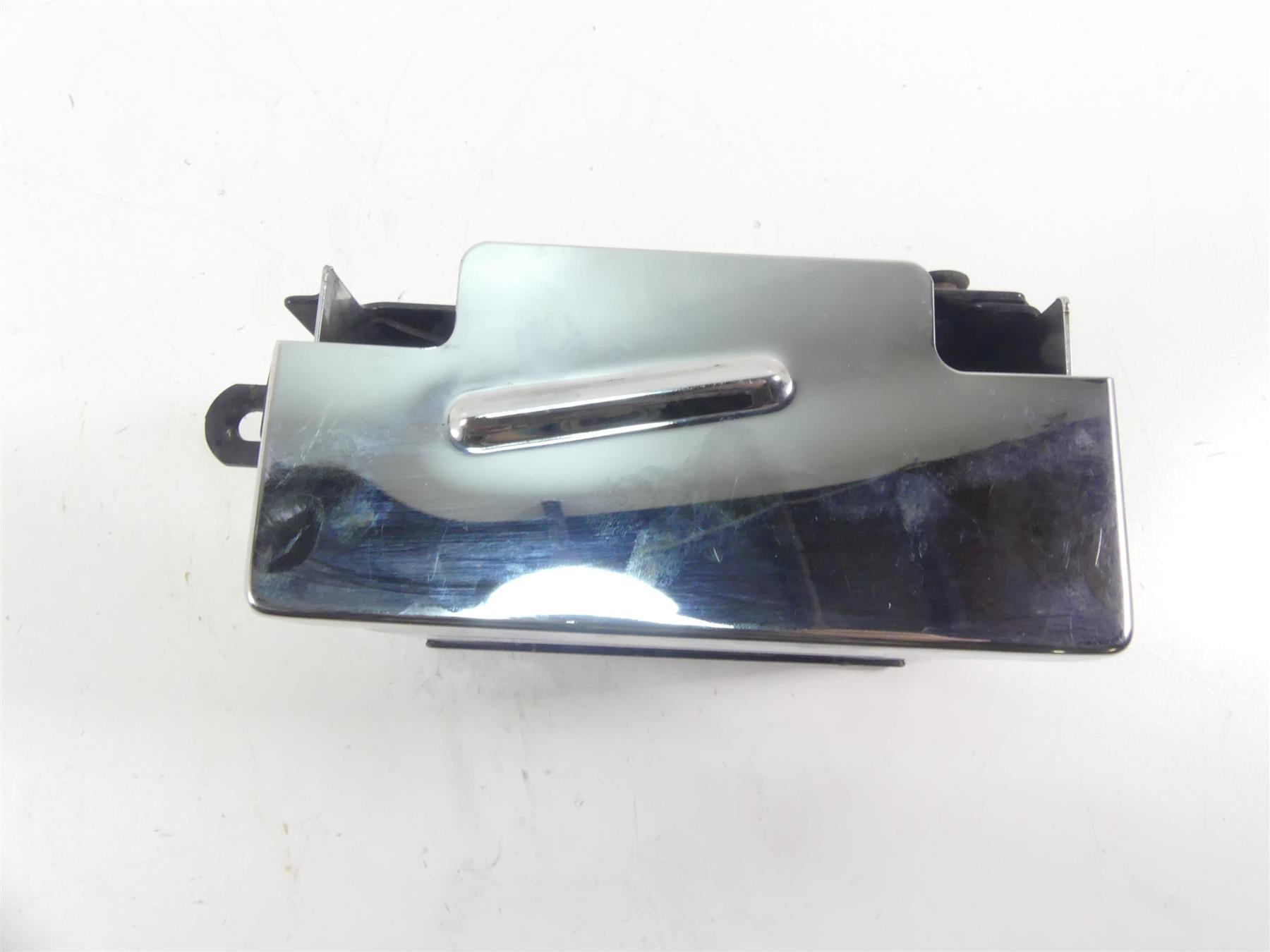 2003 Harley Dyna 100TH FXDL Low Rider Battery Box Stay & Chrome Cover 47132-97B {{ shop.shopifyCountryName }} - Mototech271