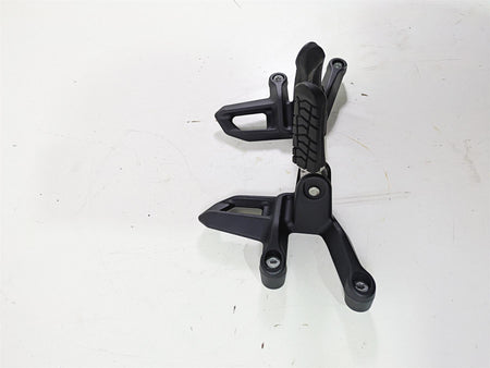 2018 KTM 1290 Super Adv S Rear Passenger Footpegs 6030304800033S 6030304900033S {{ shop.shopifyCountryName }} - Mototech271