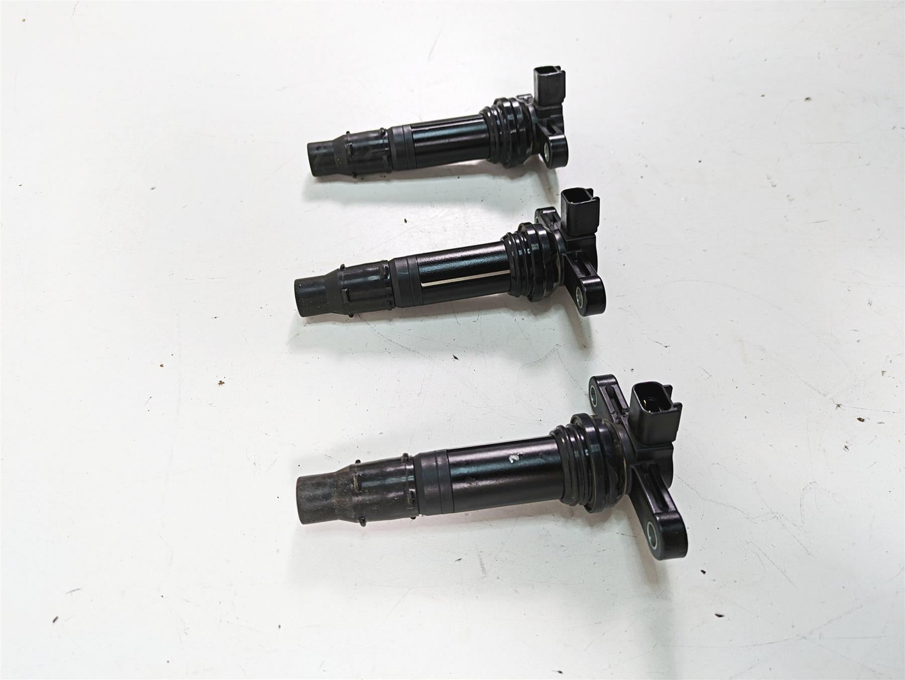 2018 Yamaha YXZ1000R EPS SS Ignition Stick Coil Set 2HC-82310-00-00 {{ shop.shopifyCountryName }} - Mototech271