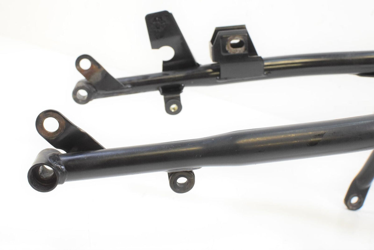 2001 BMW R1150 GS R21 Rear Subframe & Inner Fender 46512314698 {{ shop.shopifyCountryName }} - Mototech271