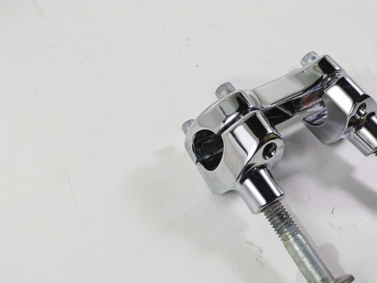 2004 Harley Softail FXSTDI Deuce Chrome Short Handlebar Riser Holder Set {{ shop.shopifyCountryName }} - Mototech271