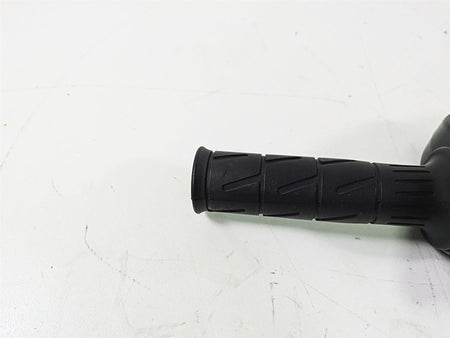 2022 Kawasaki ZR900RS Cafe Throttle Grip & Cable Set 2099-0049 46019-0001 {{ shop.shopifyCountryName }} - Mototech271