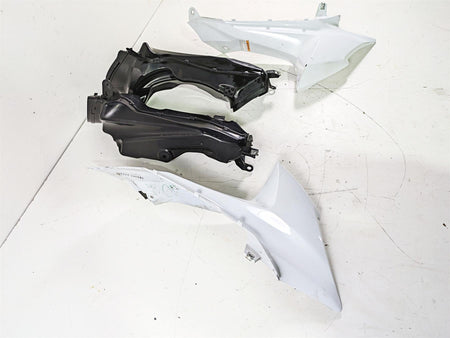 2016 Suzuki GSXR1000 Air Intake Ram & Cover Set 94420-47H00 94430-47H00 {{ shop.shopifyCountryName }} - Mototech271