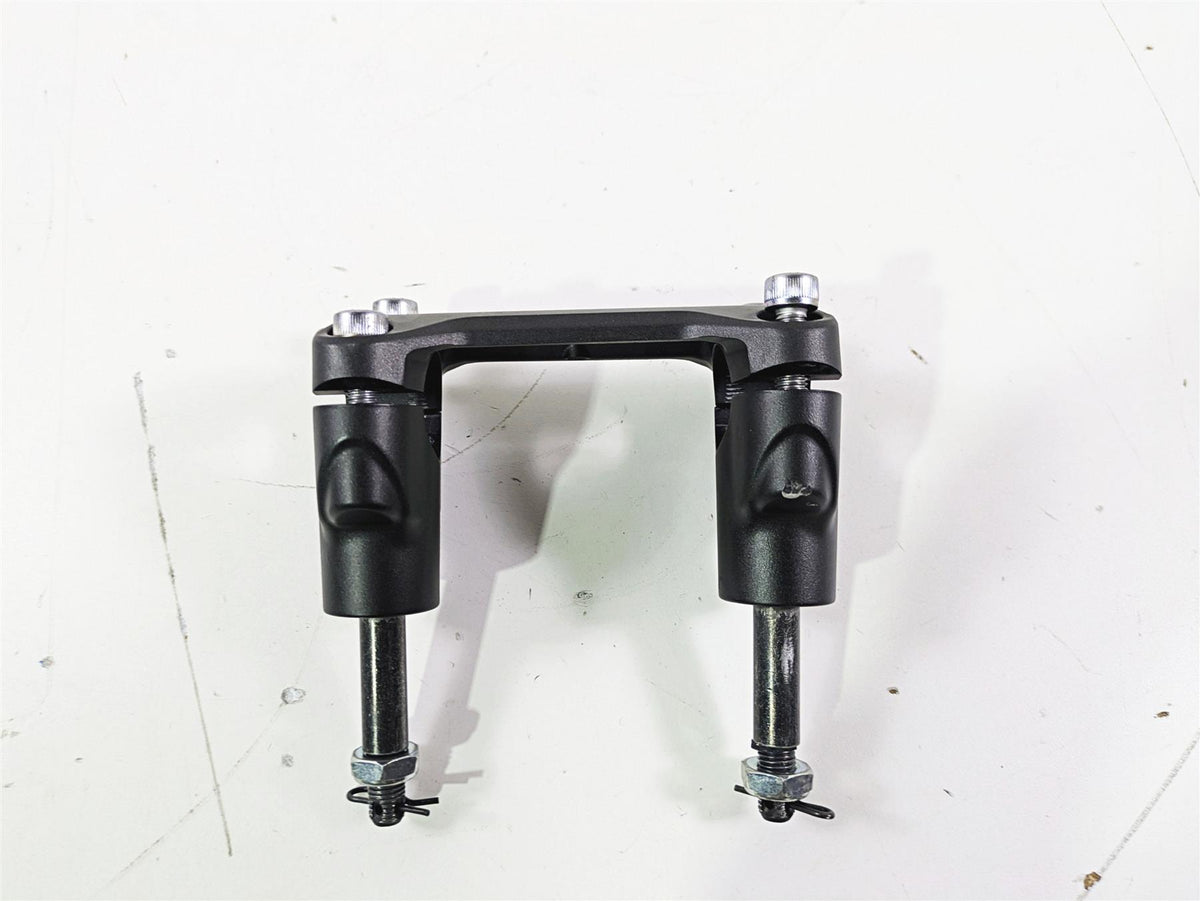 2022 Kawasaki ZR900RS Cafe Handlebar Riser Holder Mount Set 46012-0382-18R {{ shop.shopifyCountryName }} - Mototech271