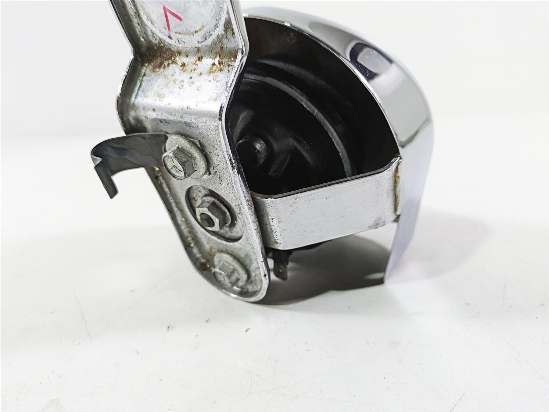 2017 Harley Dyna FXDB Street Bob Horn With Chrome Cover 61300478A {{ shop.shopifyCountryName }} - Mototech271