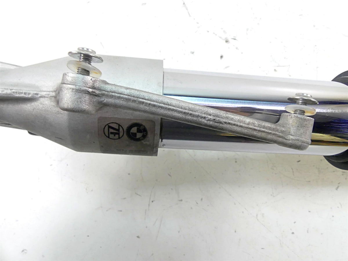 2018 BMW S1000RR K46 Strgt Right Esa Front Fork -Bent Fender Mount 31428548864 {{ shop.shopifyCountryName }} - Mototech271