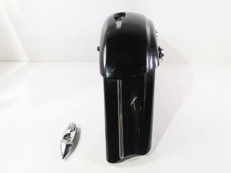 2017 Indian Chieftain Limited Right Black Gloss Saddlebag Saddle Bag 5451494 {{ shop.shopifyCountryName }} - Mototech271