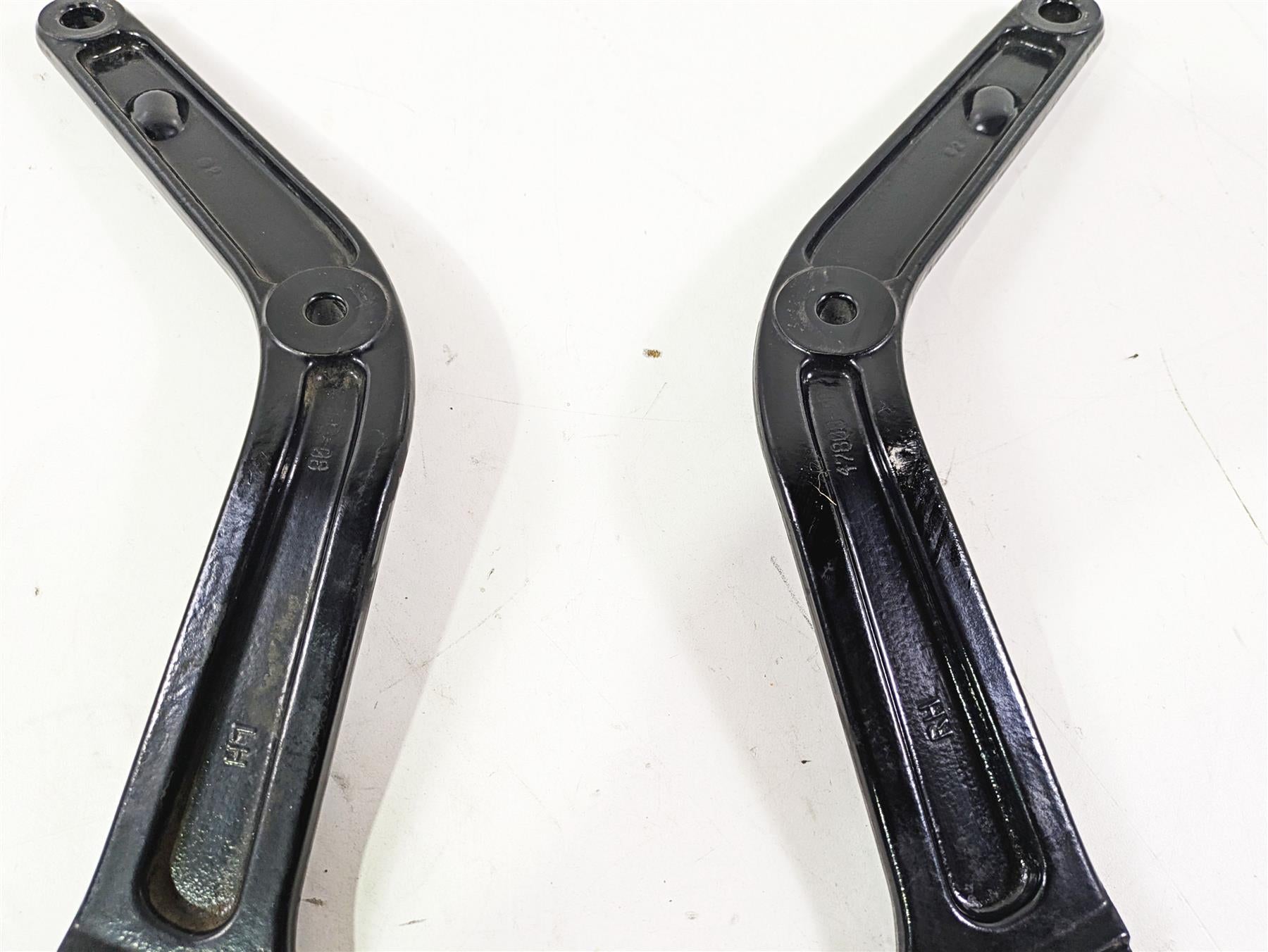 2008 Harley FLSTC 105TH Softail Heritage Rear Black Fender Mount Set 47802-08 {{ shop.shopifyCountryName }} - Mototech271