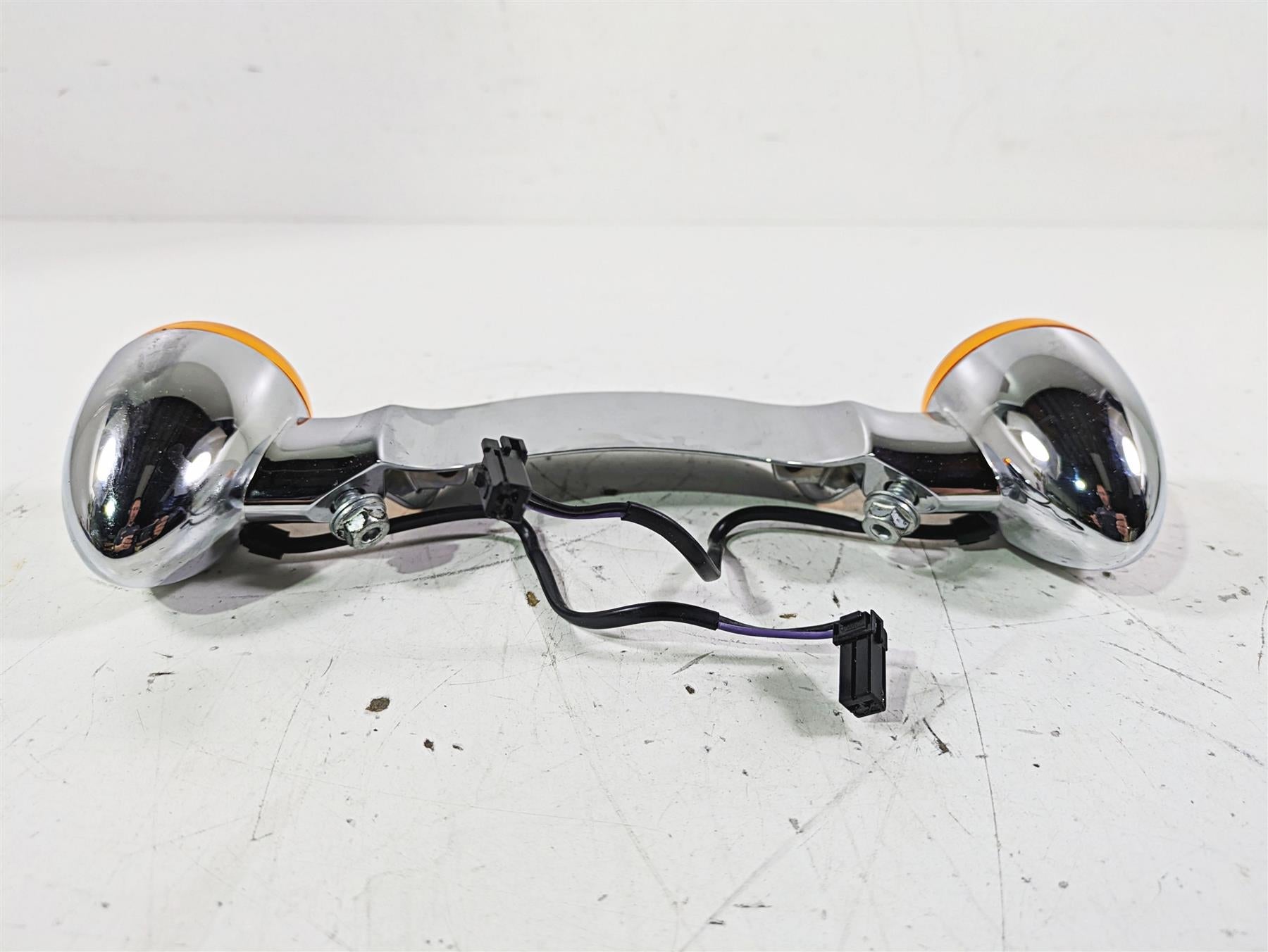 2019 Harley FLHCS Softail Heritage Rear Blinker Turn Signal Bar 68550-09 {{ shop.shopifyCountryName }} - Mototech271