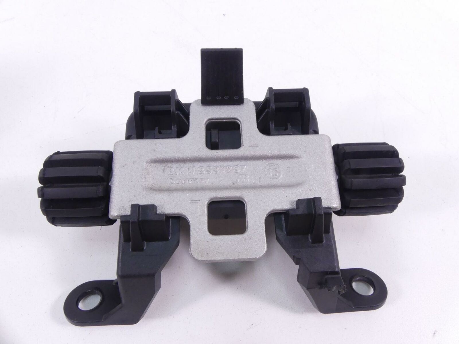 2017 BMW R1200 RT RTW K52 Seat Mount Holder Set 16118534866 {{ shop.shopifyCountryName }} - Mototech271