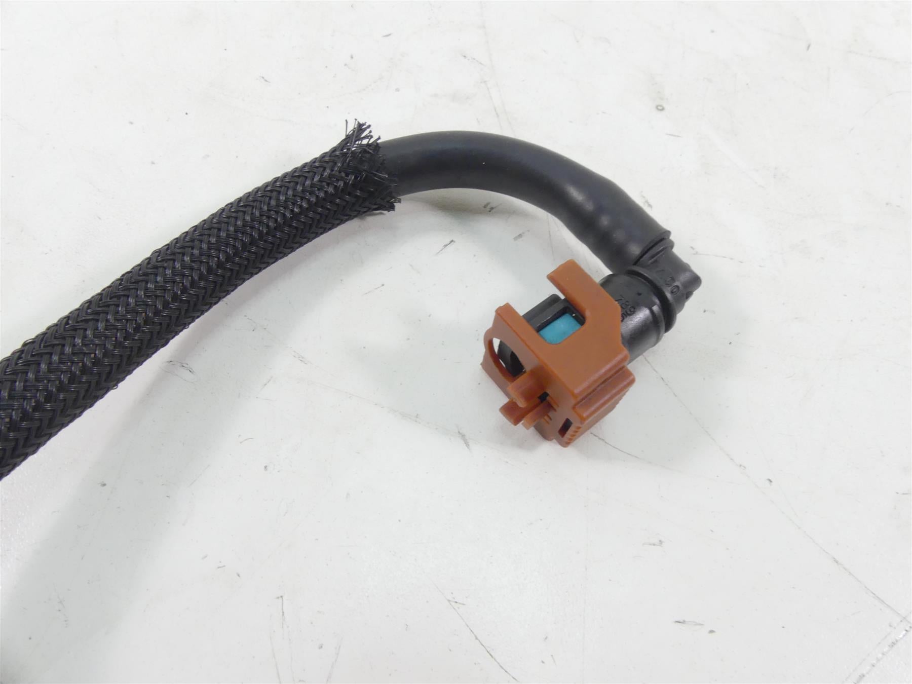 2015 Yamaha MT09 FZ09 Fuel Injection Injector Rail 1RC-13930-00-00 {{ shop.shopifyCountryName }} - Mototech271