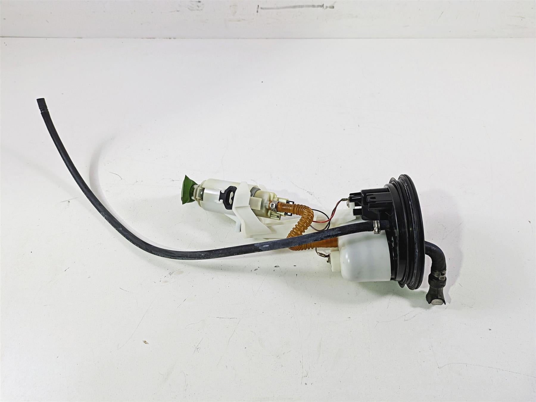 2009 BMW R1200RT K26 Fuel Gas Petrol Pump - Tested 16147680369 | Mototech271