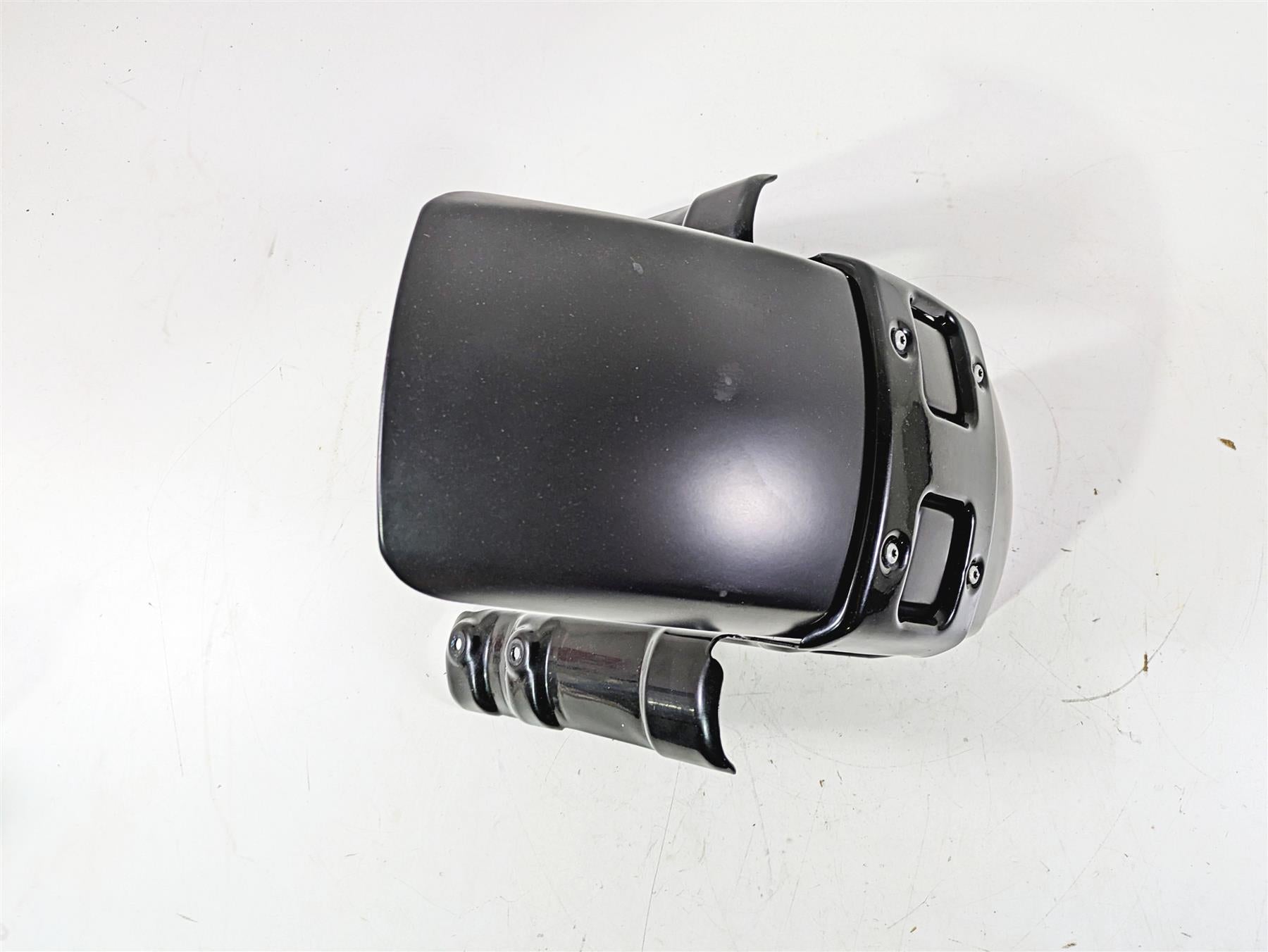 2018 Harley Softail FXFBS Fat Bob Front Fender + Mount 58900271 {{ shop.shopifyCountryName }} - Mototech271