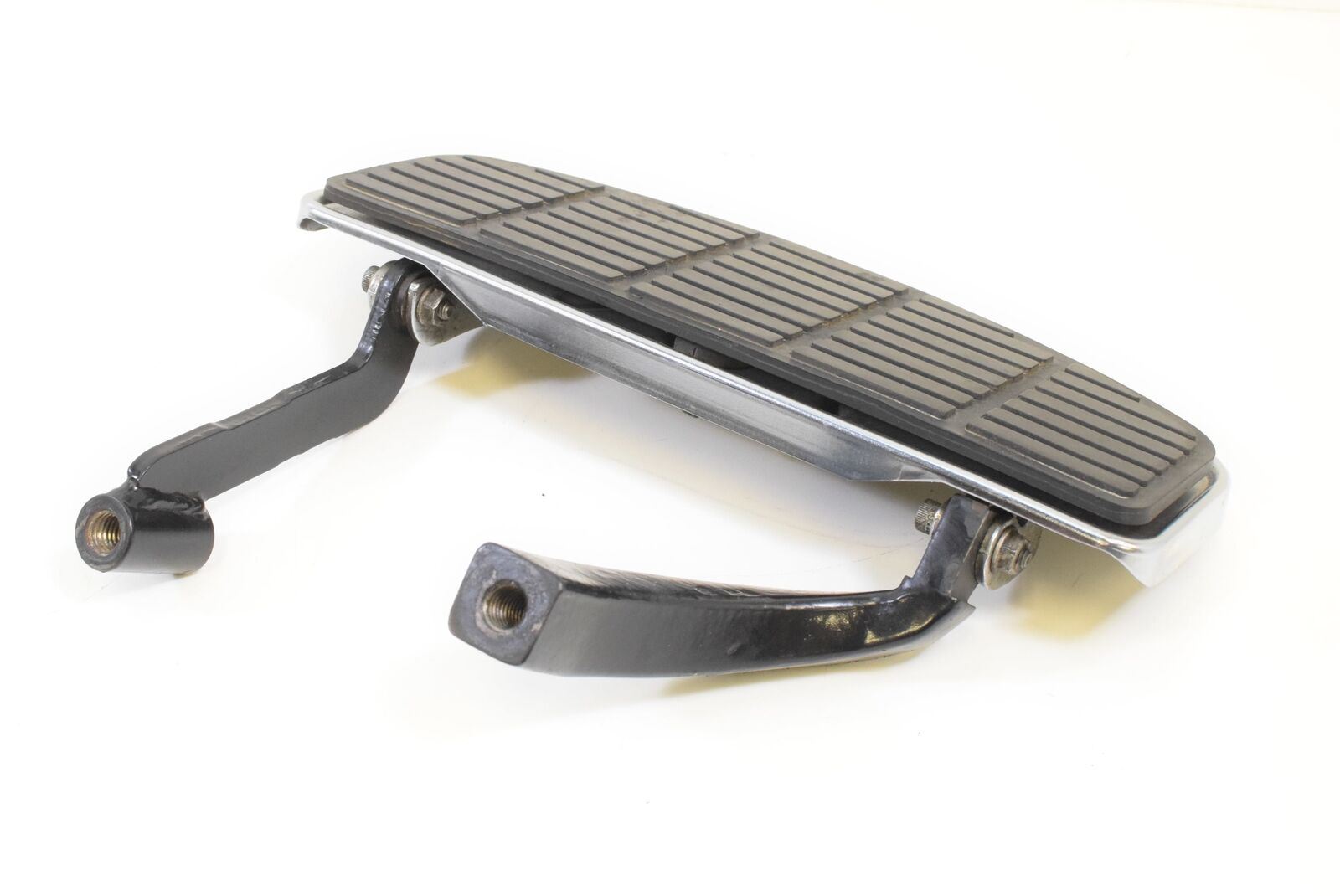 2000 Harley Touring FLHTCUI Electra Glide Rider Right Floor Board 50621-79A {{ shop.shopifyCountryName }} - Mototech271