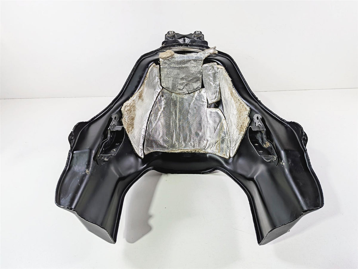 2023 BMW F850GS K81 Metal Fuel Gas Petrol Tank - Clean No Dents 16118555258 {{ shop.shopifyCountryName }} - Mototech271
