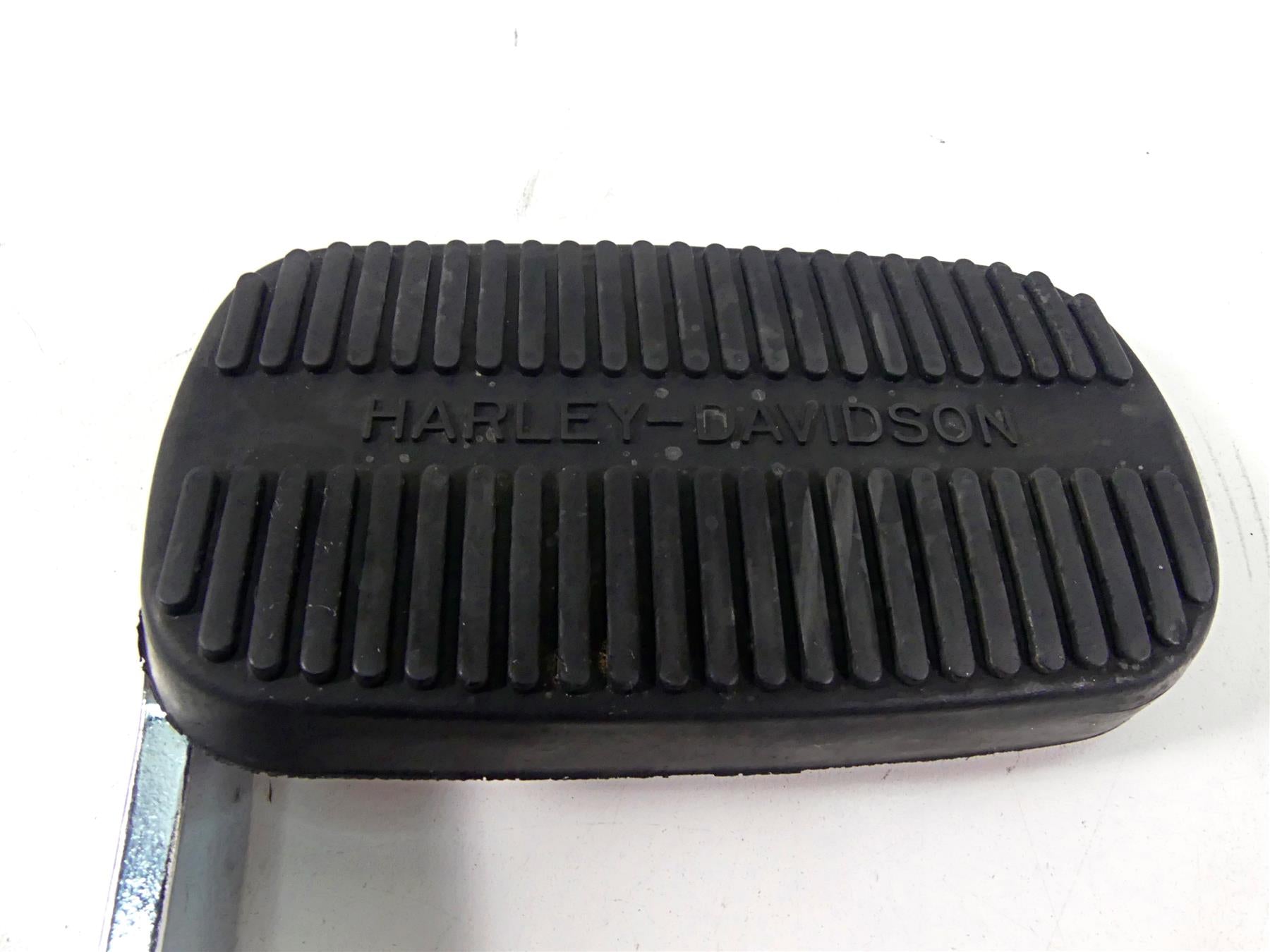 2004 Harley Touring FLHTCUI Electra Glide Rear Brake Lever Pedal 42407-02 {{ shop.shopifyCountryName }} - Mototech271