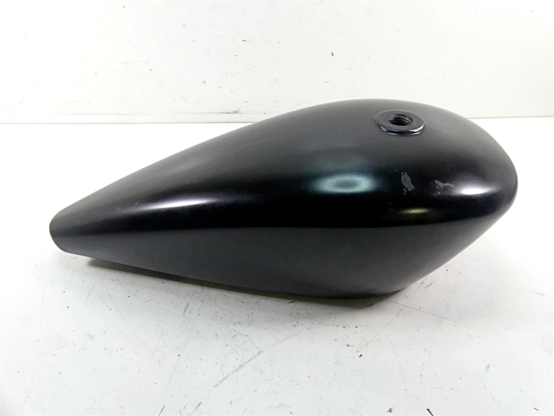 2009 Big Dog K9 Fuel Gas Petrol Tank Reservoir - No Dents - Rust Inside {{ shop.shopifyCountryName }} - Mototech271