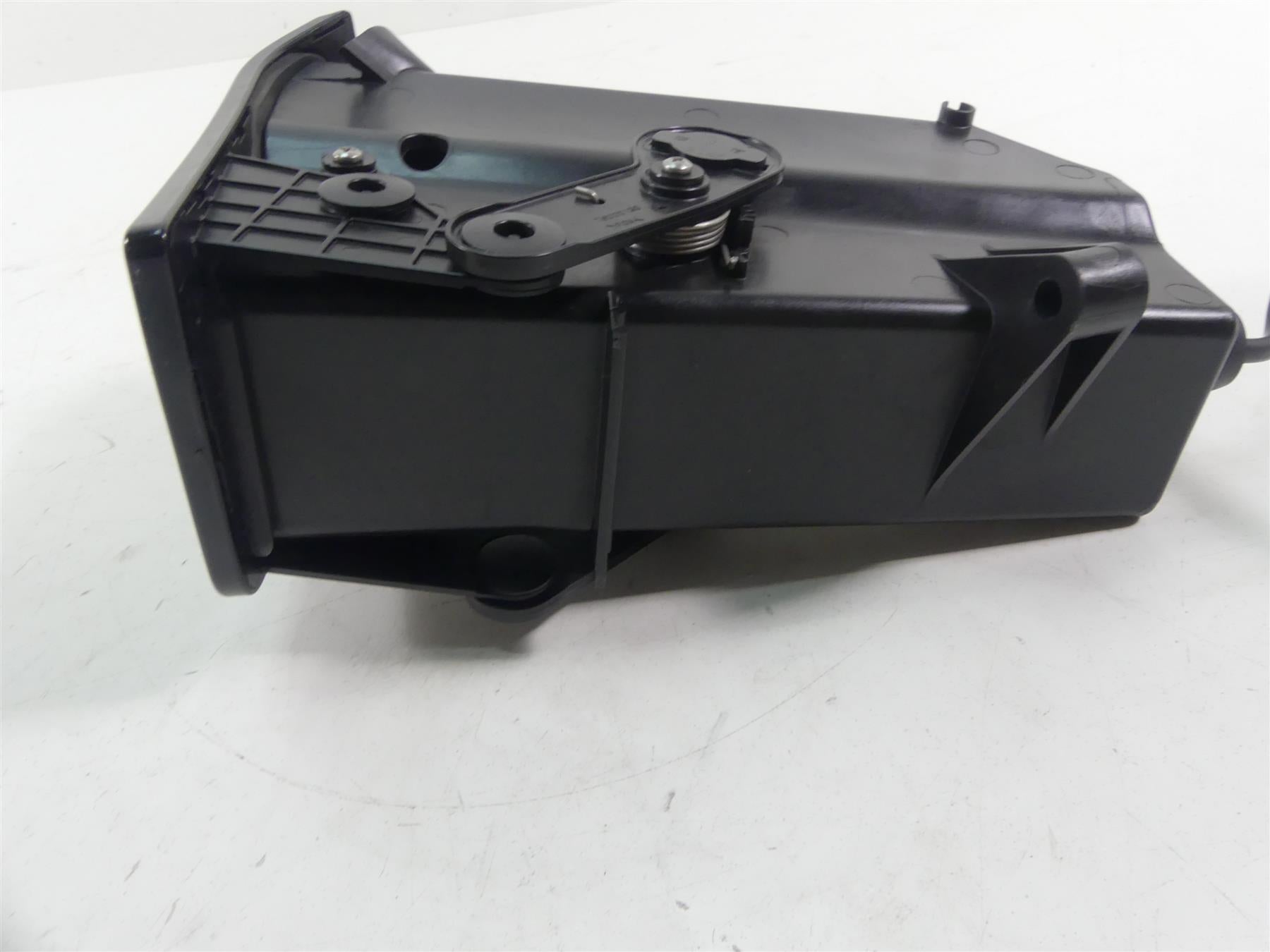 2017 Harley Touring FLHTKL Electra Glide Media Storage Compartment Box 76000117 {{ shop.shopifyCountryName }} - Mototech271