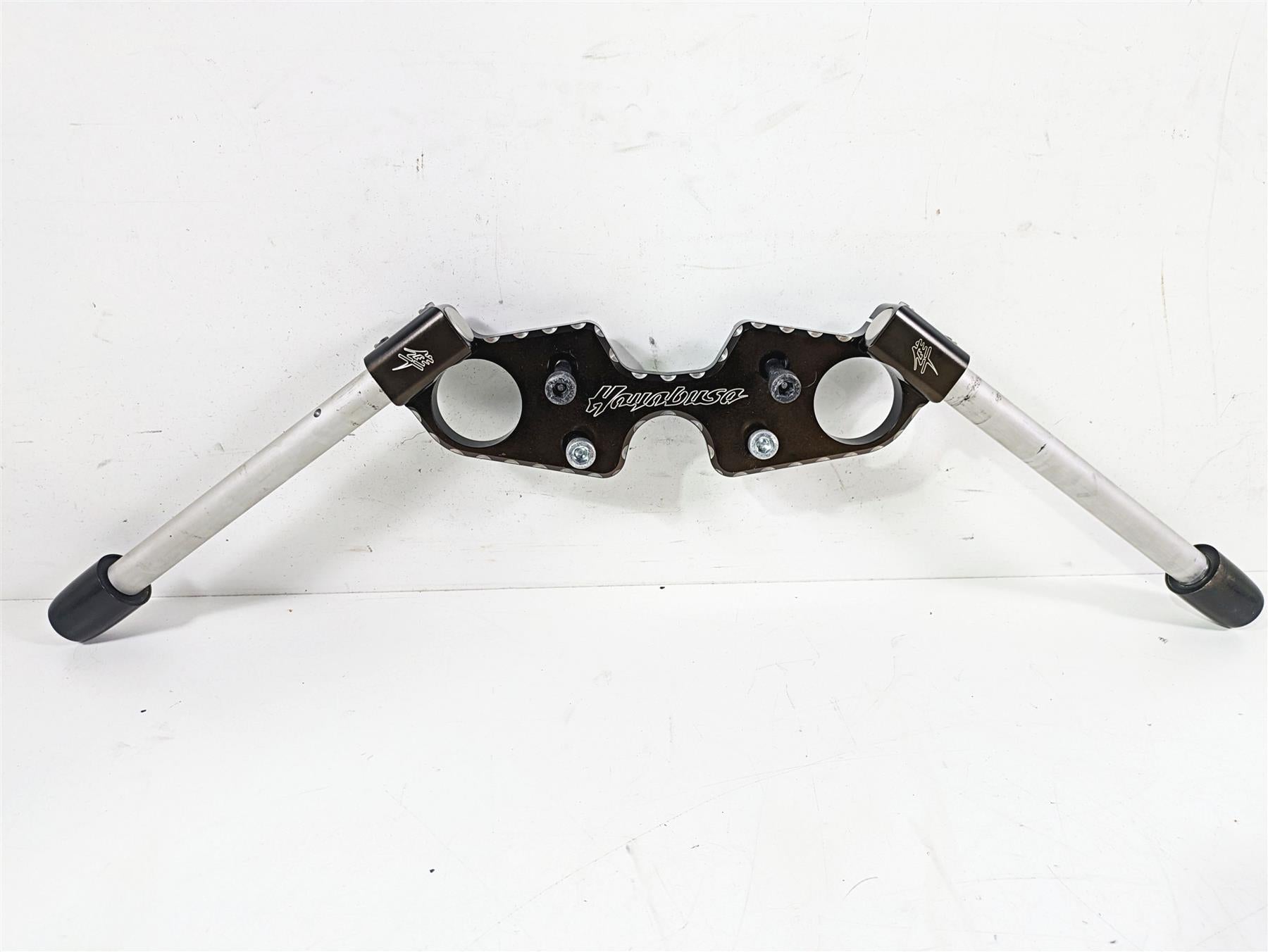 2018 Suzuki GSX1300 R Hayabusa Aftermarket Top Triple Tree Cover + Handlebars {{ shop.shopifyCountryName }} - Mototech271