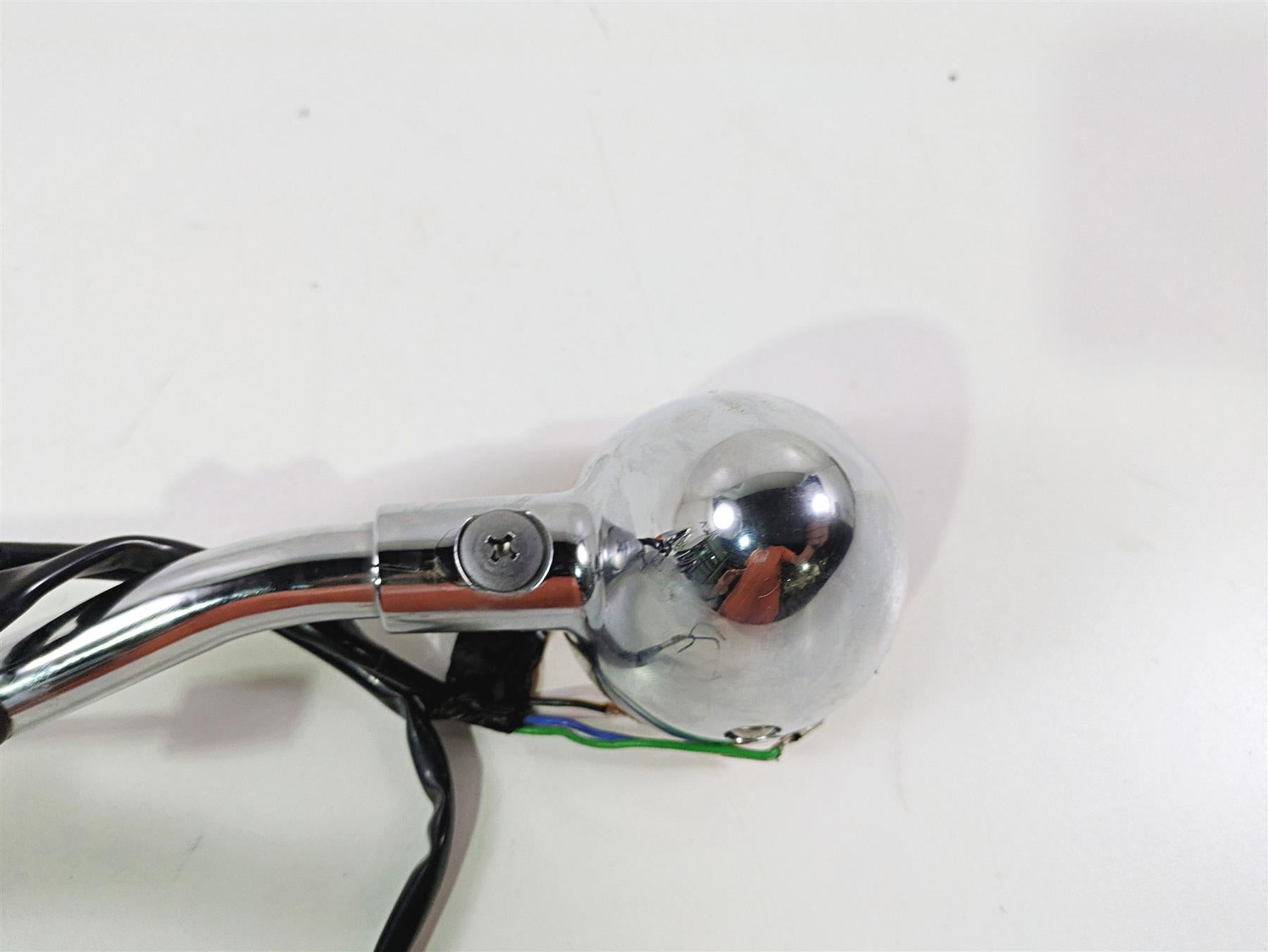 2008 Kawasaki VN1600 Vulcan Nomad Front Blinker & Mount Bracket Set 23051-0001 {{ shop.shopifyCountryName }} - Mototech271