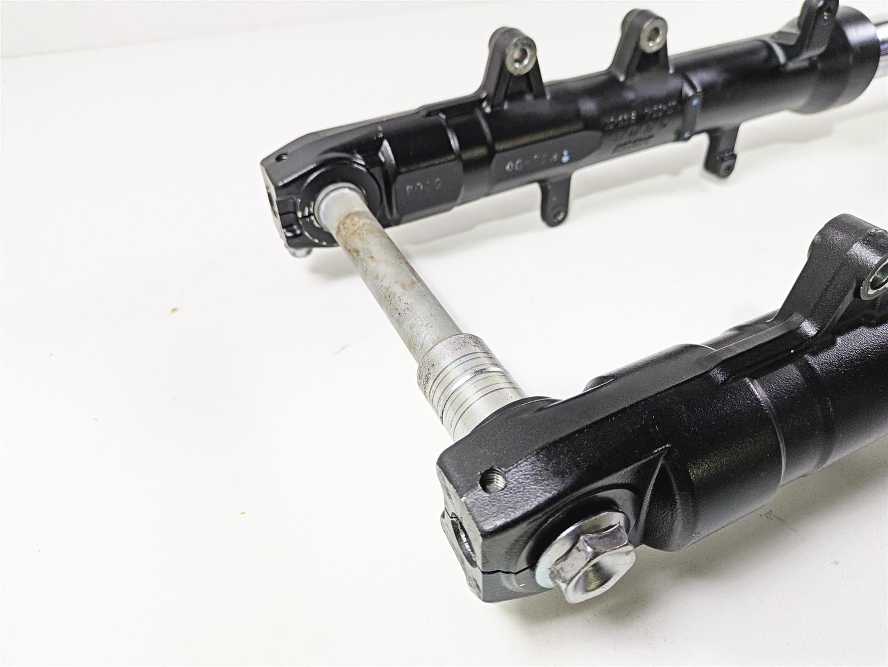 2016 Honda CBR650 F Front Fork Leg & Triple Tree Set 51500-MJE-315 {{ shop.shopifyCountryName }} - Mototech271