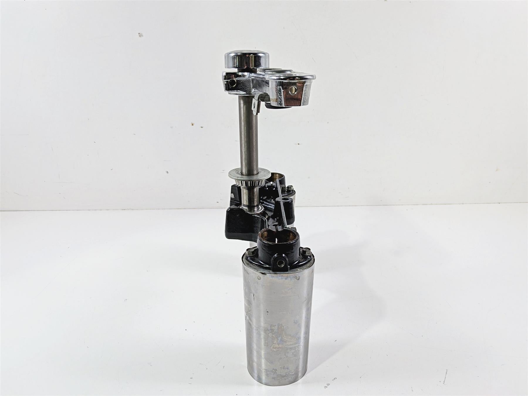2012 Harley Softail FLSTF Fat Boy Upper Lower Triple Tree Set 45605-00A 45456-86 {{ shop.shopifyCountryName }} - Mototech271