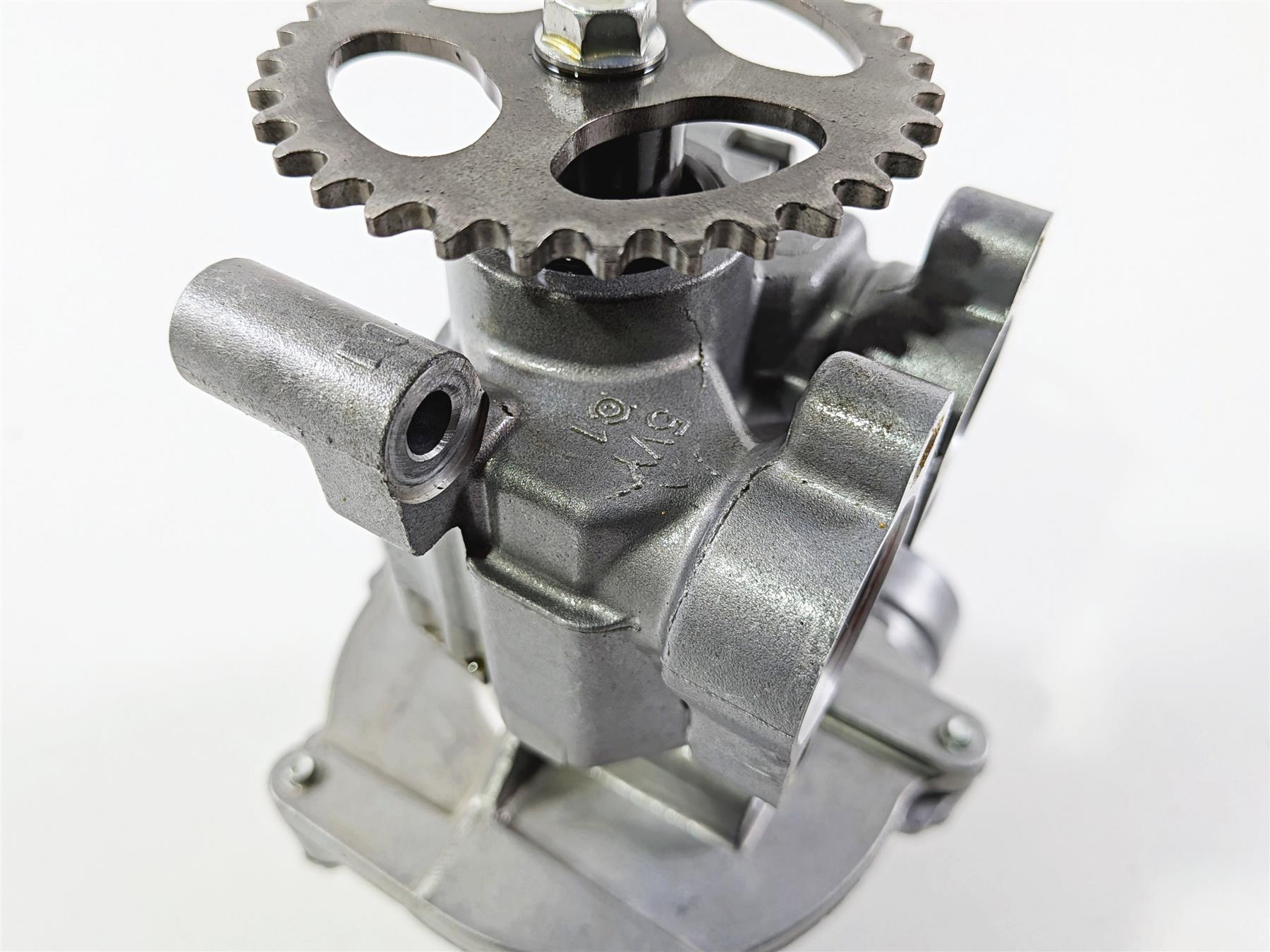 2008 Yamaha YZF R1 RN19 Oil Pump & Housing Set 4C8-12420-21-00 {{ shop.shopifyCountryName }} - Mototech271