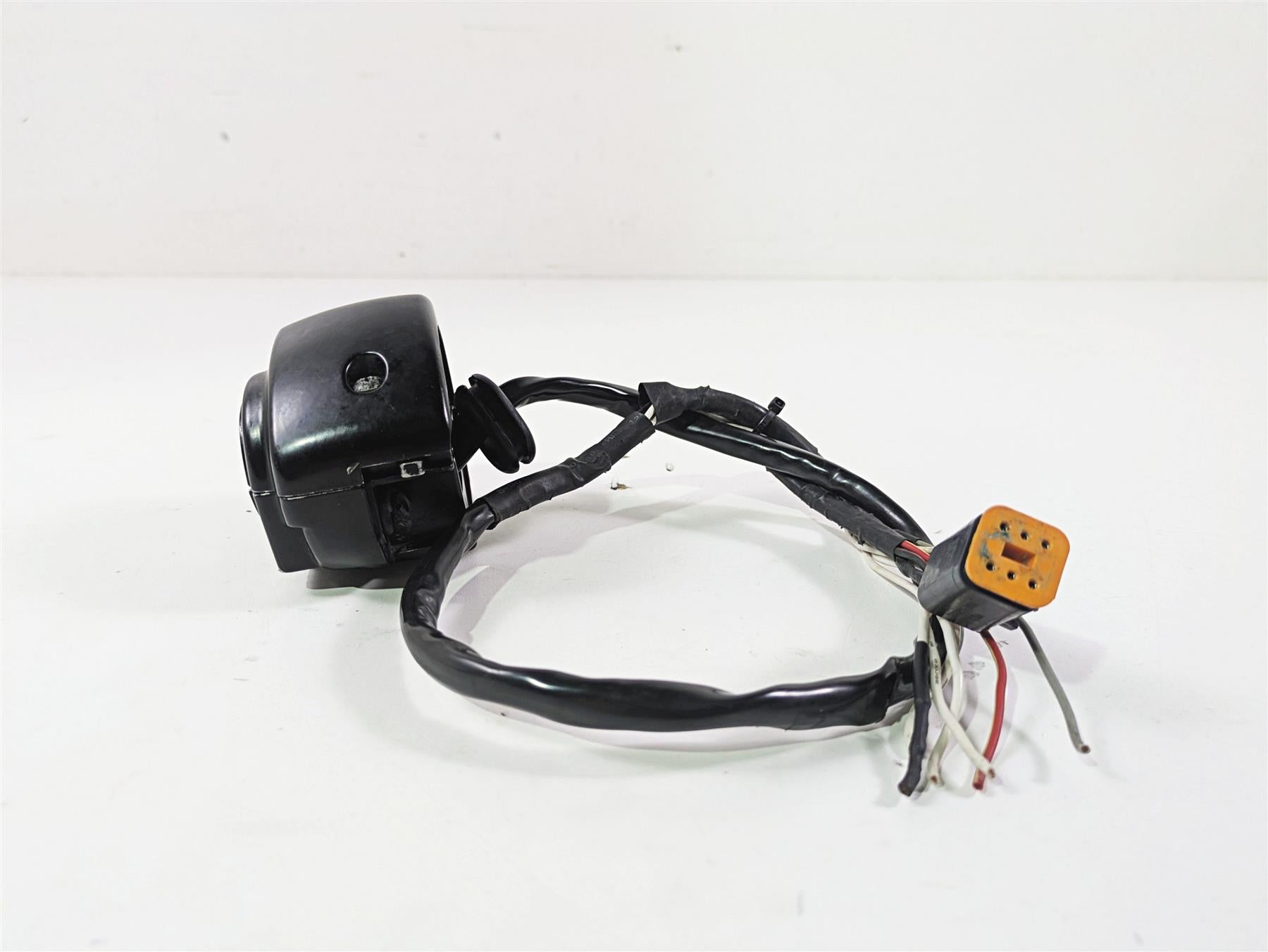 1998 Harley Touring FLHRCI Road King Right Hand Control Switch - Read 71684-06A {{ shop.shopifyCountryName }} - Mototech271
