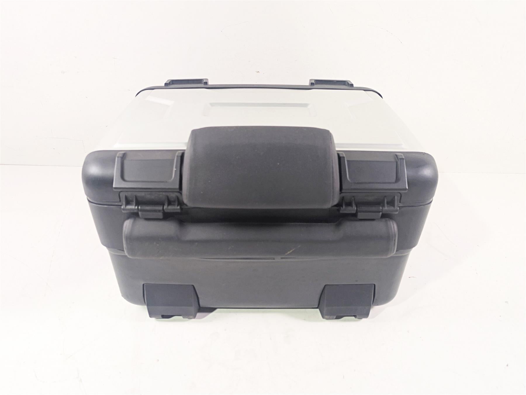 2010 BMW R1200GS K25 Vario Top Case Bag - No Locks 46547677386 71607707241 {{ shop.shopifyCountryName }} - Mototech271