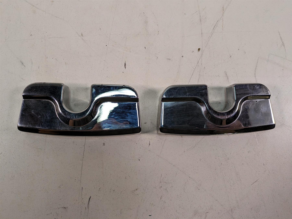 2000 Harley Dyna FXDL Low Rider Kuryakyn Scorpion Chrome Sparkplug Cover Set for Big Twins K8323 {{ shop.shopifyCountryName }} - Mototech271