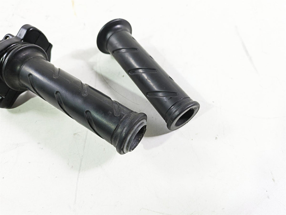 2009 Ducati Monster 1100 S Throttle Grip Handle Cable Set 65420032A {{ shop.shopifyCountryName }} - Mototech271
