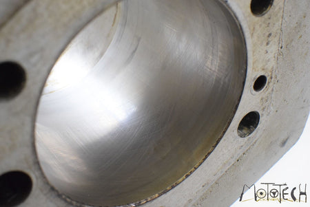 1998 Moto Guzzi V11 1100 California EV Right Cylinder Piston GU30060060 {{ shop.shopifyCountryName }} - Mototech271