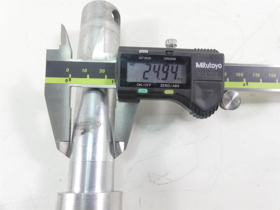 2014 Harley Touring FLHTK Electra Glide Front 25mm Axle Wheel Spindle 41547-07A {{ shop.shopifyCountryName }} - Mototech271