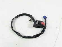 Load image into Gallery viewer, 2005 Yamaha YZFR1 YZF R1 Right Hand Control Switch Start Kill Stop 5PW-83975-00 | Mototech271
