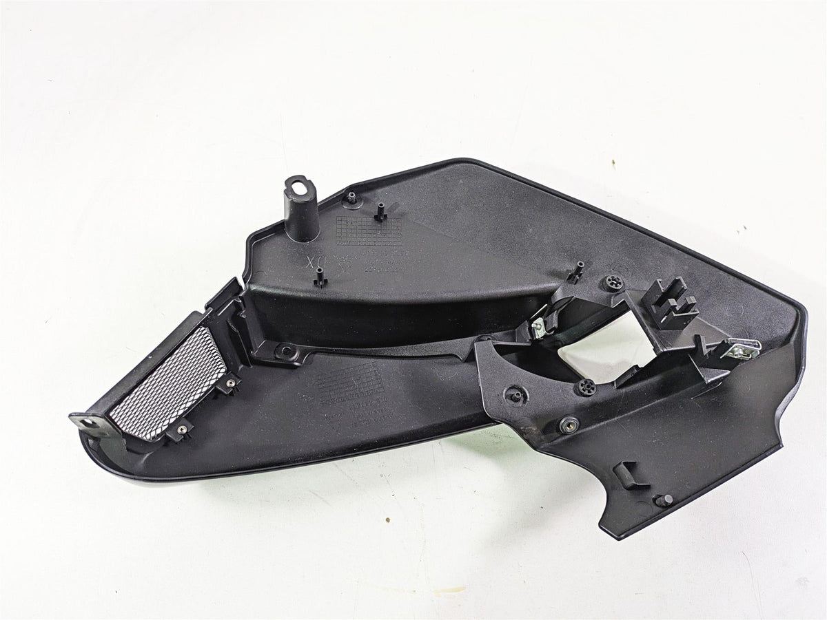 2016 Moto Guzzi Stelvio 1200 8V NTX Right Under Tank Side Cover Set 897637 {{ shop.shopifyCountryName }} - Mototech271