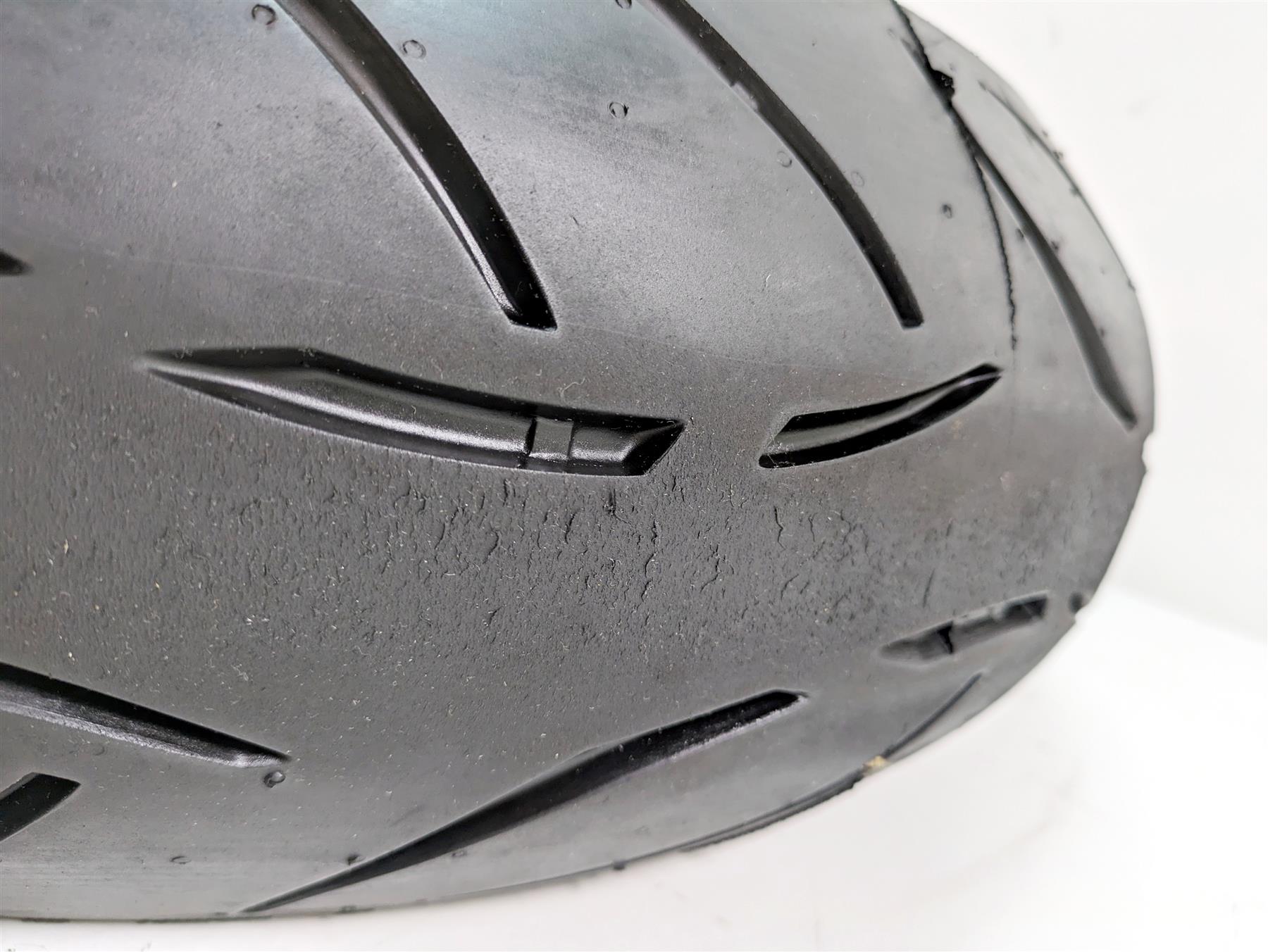 Used Rear Motorcycle Tire Metzeler Sportec M7 RR 180/55R17 2450300 {{ shop.shopifyCountryName }} - Mototech271