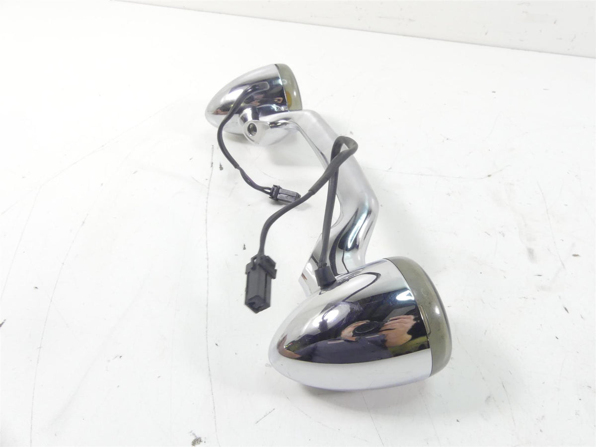2007 Harley FLHTCU SE2 CVO Electra Glide Rear Blinker Turn Signal Bar 68997-04 {{ shop.shopifyCountryName }} - Mototech271