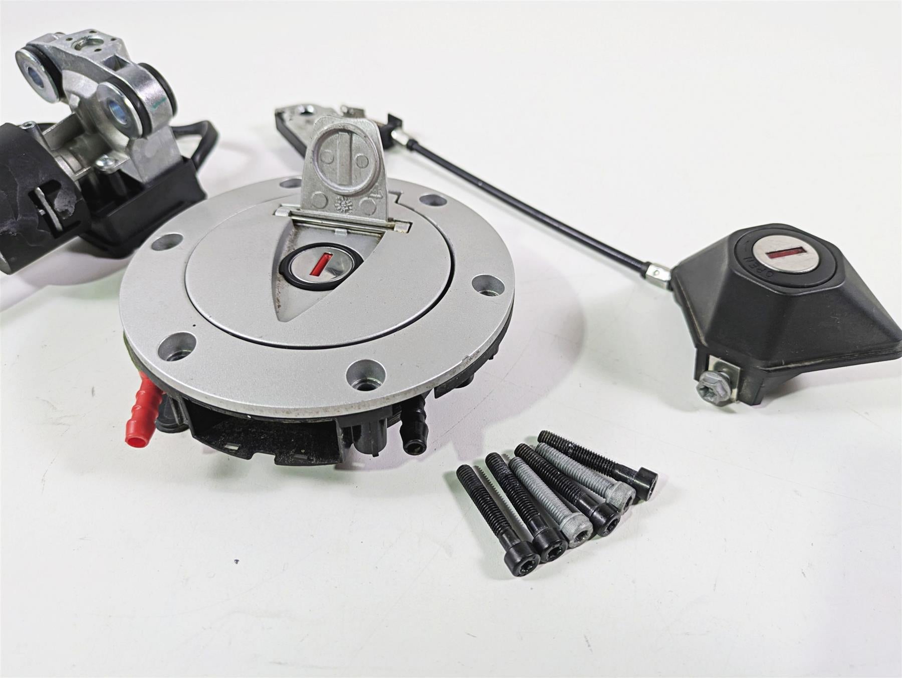 2017 KTM 1290 Super Duke GT Ignition Switch Key Lock Cdi Set 61411066044 {{ shop.shopifyCountryName }} - Mototech271