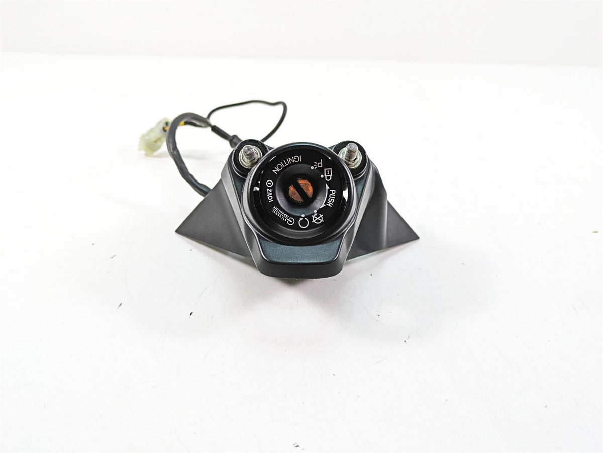 2020 Ducati Hypermotard 950 SP Ignition Switch Antenna - No Key! 65240321A {{ shop.shopifyCountryName }} - Mototech271