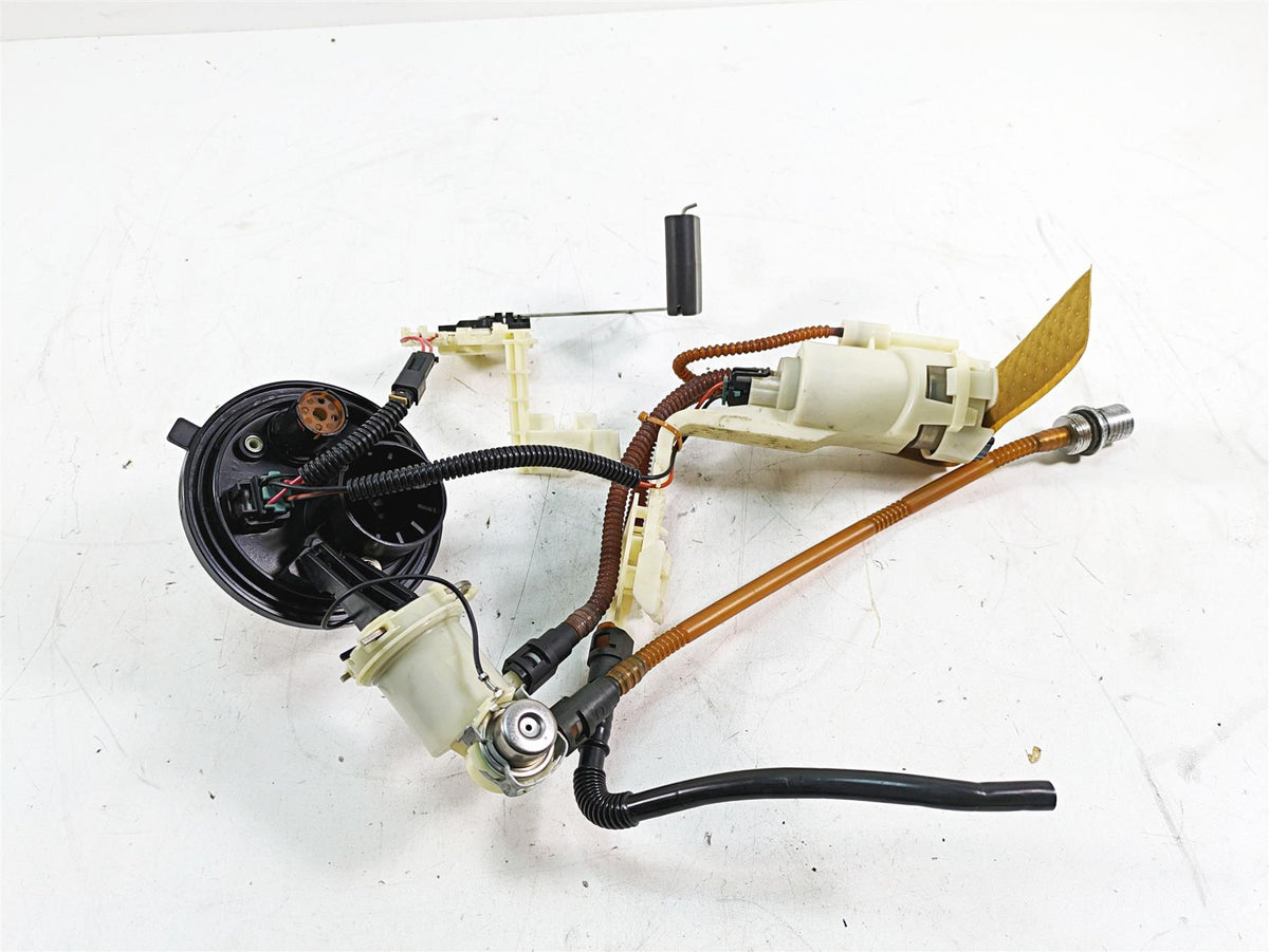 2009 Harley Touring FLHTCU Electra Glide Fuel Gas Petrol Pump - Tested 62908-08 {{ shop.shopifyCountryName }} - Mototech271