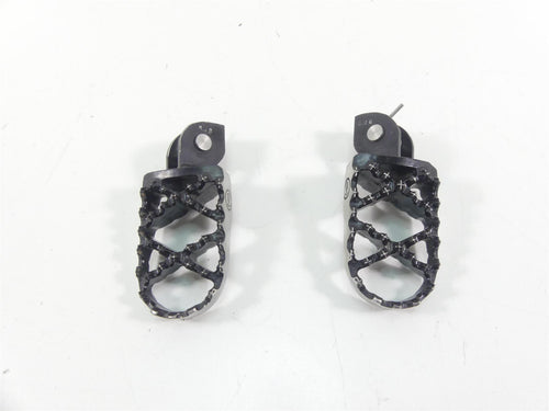 2013 BMW R1200GS GSW K50 Moose Racing Hybrid Front Rider Footpegs 1/2