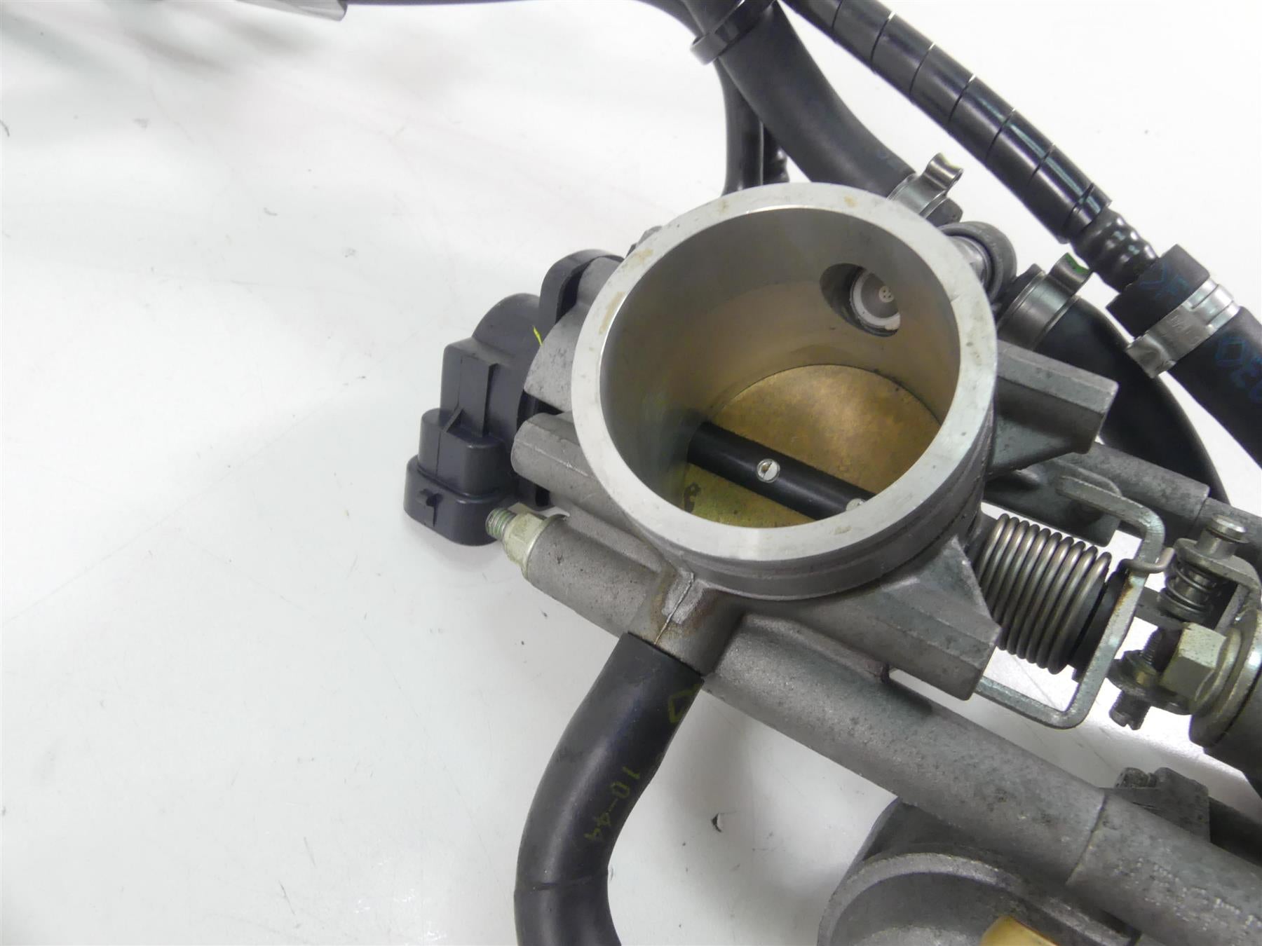 2008 Ducati Hypermotard 1100 Throttle Body Bodies Fuel Injection 28240821B {{ shop.shopifyCountryName }} - Mototech271